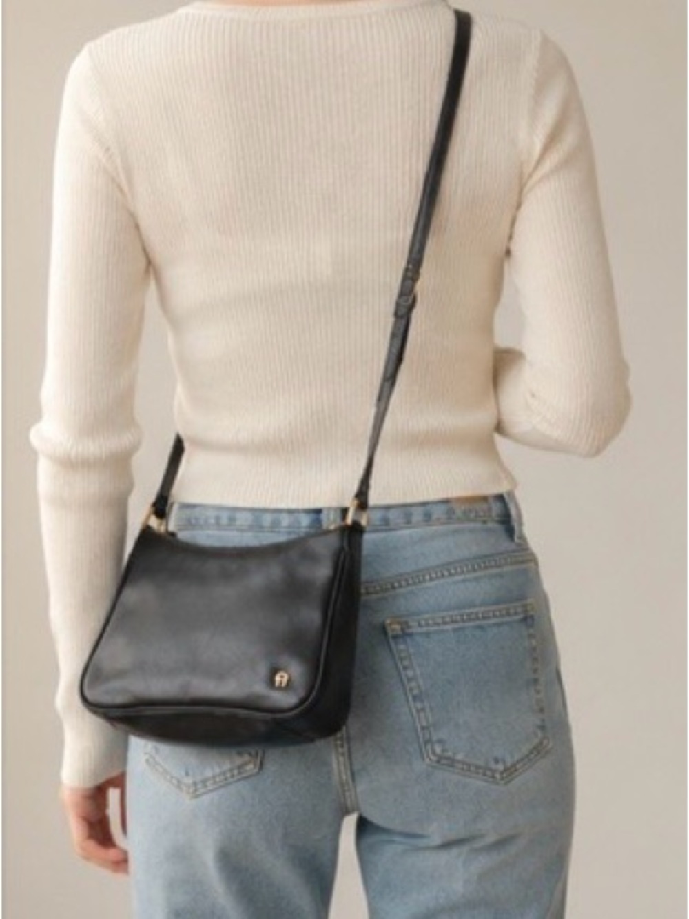 NWT - Etienne Aigner Black Genuine Leather Shoulder Bag with Gold Hardware - Picture 14 of 14